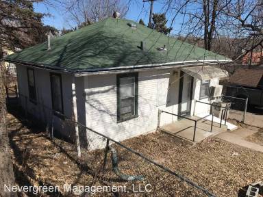 Main picture of 4640 1/2 Cuming St