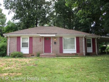 Main picture of 915 Pondella Dr
