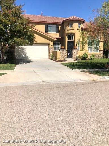 Main picture of 1649 Rivendel Dr