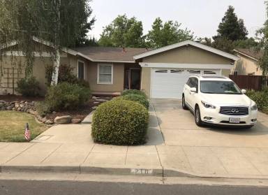Main picture of 210 Amber Way
