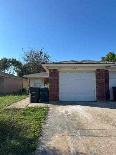 Main picture of 3640 Hulen Park Cir