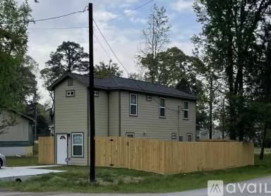 Main picture of 16745 E Hammon