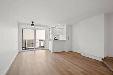 Main picture of 727 Westbourne Dr