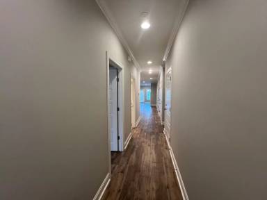 Main picture of 1409 New Arbor Trce