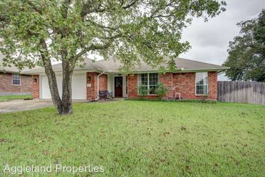 Main picture of 1603 Kernstown Ln