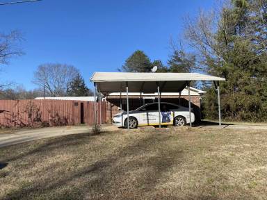 Main picture of 552 Scuffletown Rd