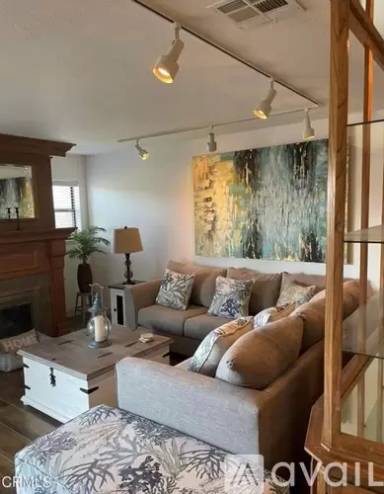 Main picture of 615 Island View Cir