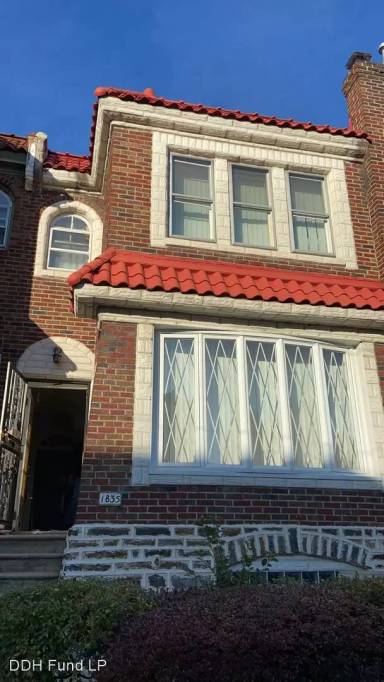 Main picture of 1835 Ashley St