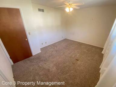 Main picture of 203 Eisenhower Dr