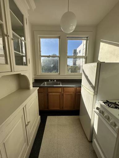 Main picture of 507 Steiner St