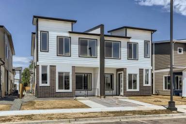 Main picture of 5311 E 63rd Pl