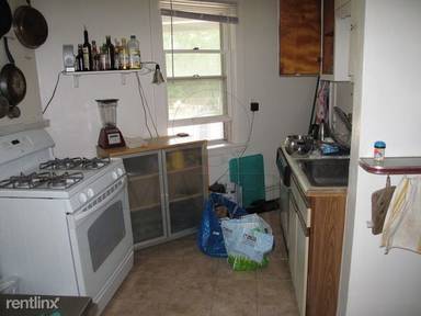 Main picture of 32 Foskett St