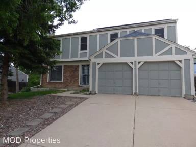 Main picture of 16805 E Villanova Cir