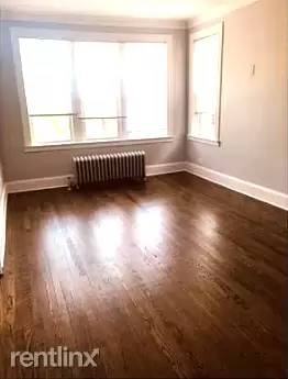 Main picture of 7801 S Paulina St