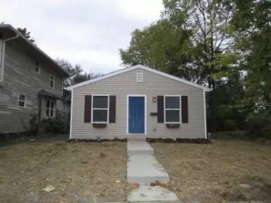 Main picture of 2410 Adams St