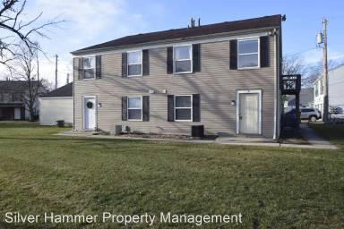 Main picture of 820 W 59th Pl