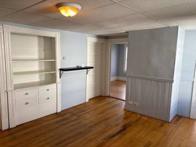 Main picture of 243 Union St