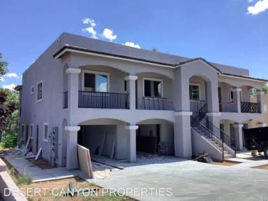 Main picture of 45 Chaparral Dr