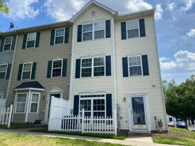 Main picture of 3011 Barrymore St