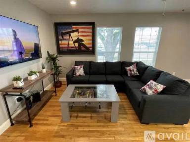 Main picture of 3222 Inwood Rd