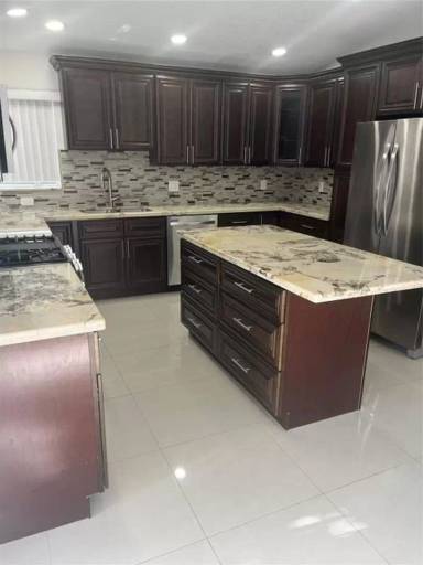 Main picture of 13412 NW 5th Pl