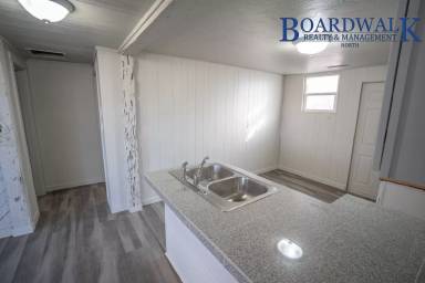Main picture of 249 E Harris St