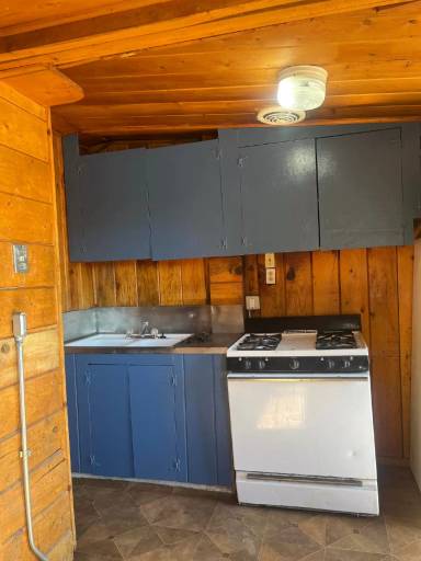 Main picture of 1206 W Tomichi Ave