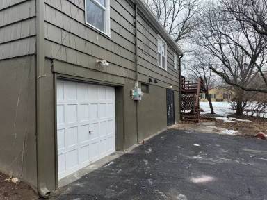 Main picture of 3018 Douglas St