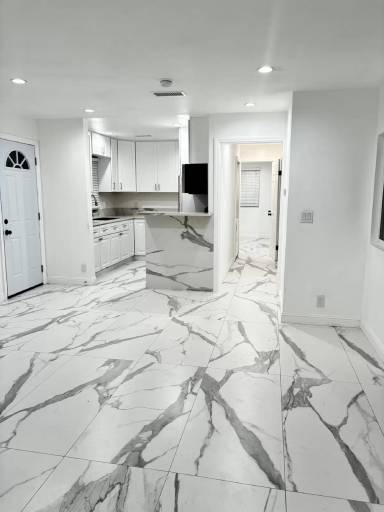 Main picture of 2037 20th St