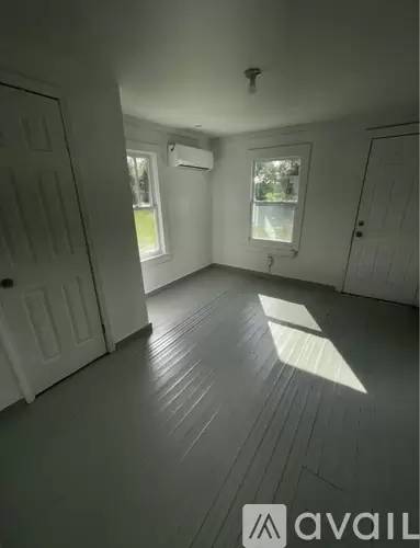 Main picture of 307 College Ave