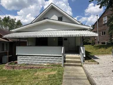 Main picture of 104 Oney Ave