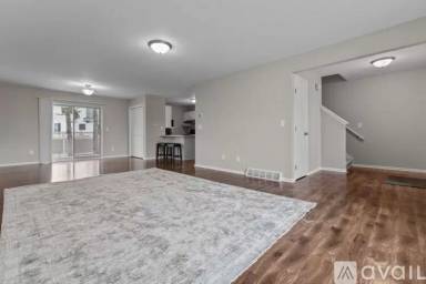 Main picture of W6157 Aerotech Dr