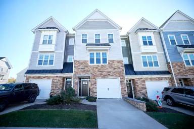 Main picture of 5203 Bedford Falls Cir