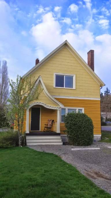 Main picture of 1015 Potter St