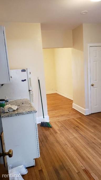 Main picture of 230 North Ave