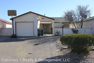 Main picture of 2752 Panorama Heights Dr SE