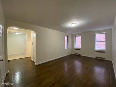 Main picture of 4107 Bowne St