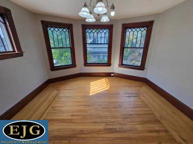 Main picture of 153 Orange St