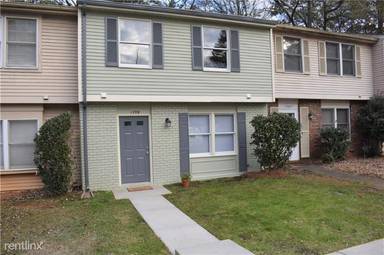 Main picture of 1703 Nappa Valley Ct SE