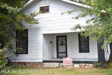Main picture of 1601 W 18th St