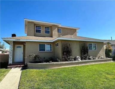 Main picture of 2205 Conquista Ave