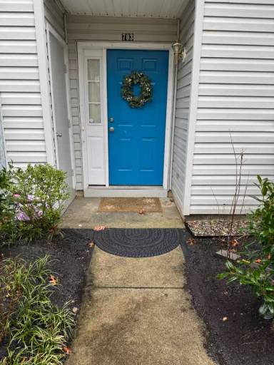 Main picture of 703 Quail Rd