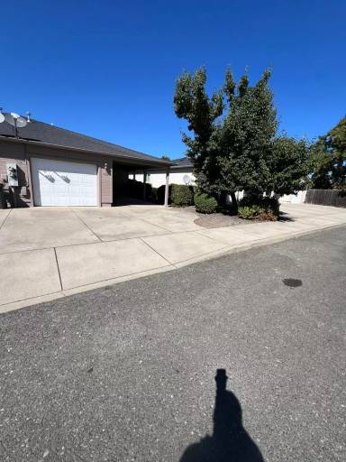 Main picture of 1441 Kellenbeck Ave