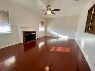Main picture of 438 S Campus Ave