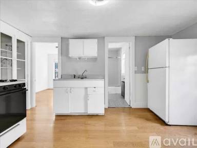 Main picture of 17 Kilby St