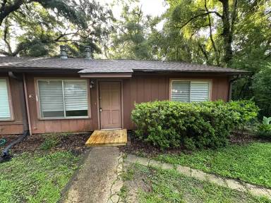 Main picture of 4221 Brewster Rd