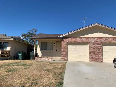 Main picture of 4617 Cyclamen Way