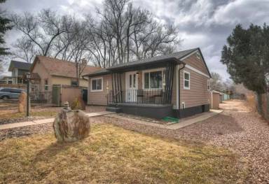 Main picture of 917 E Cimarron St