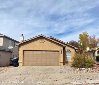 Main picture of 7305 Peregrine Rd NE