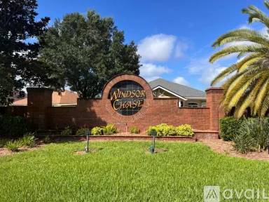Main picture of 2413 Cedar Trace Dr W